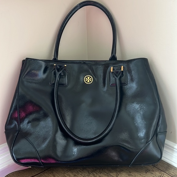 Tory Burch Handbags - Tory Burch Tote Bag - Black Patent Leather Large